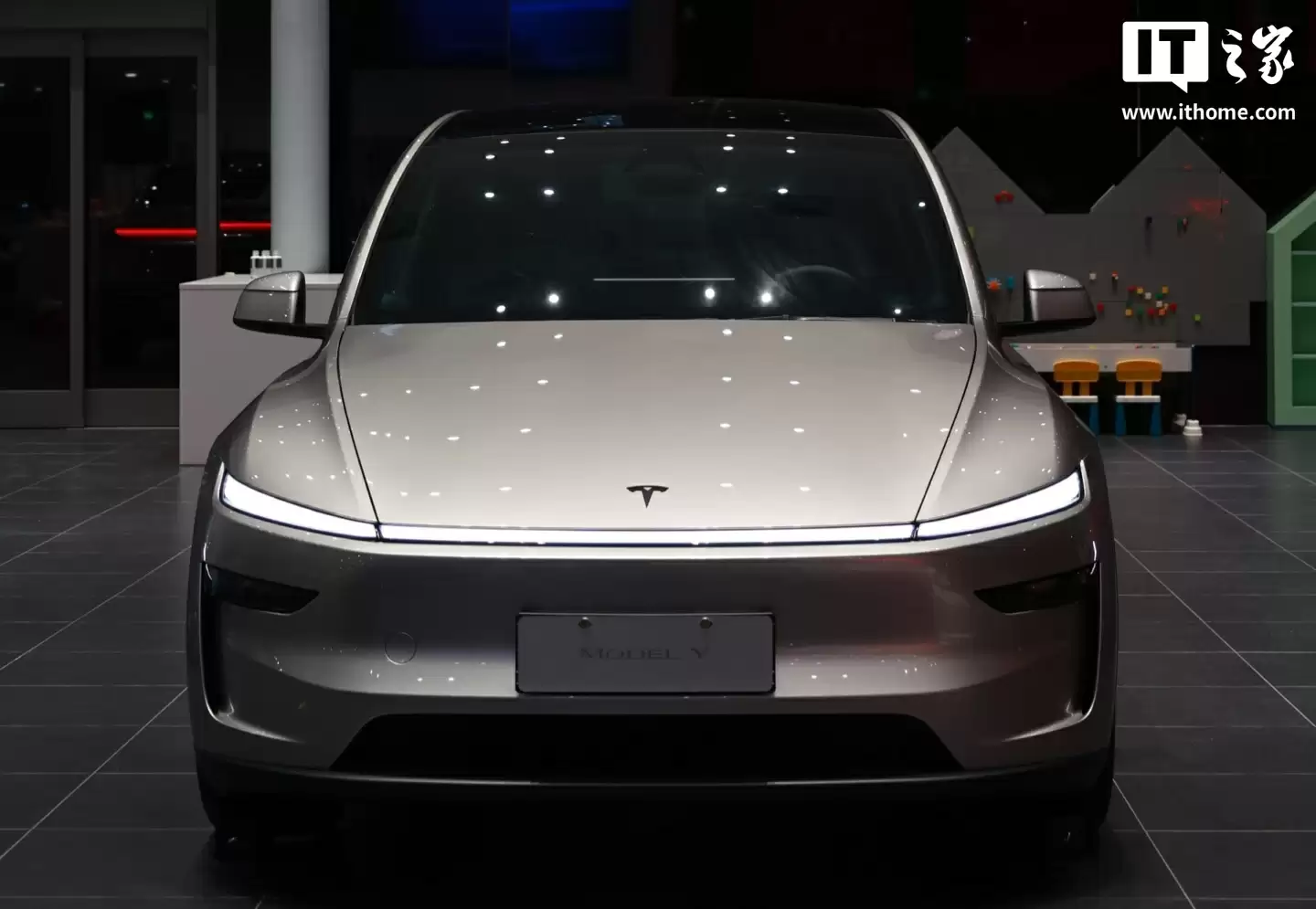 特斯拉Model Y L单日订单近万？业内预计上周销量未达2万辆