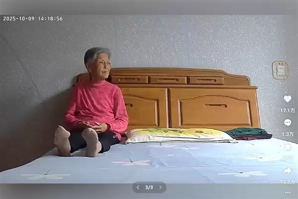 网友分享奶奶自爷爷去世九个月后的变化：头发白了一大半
