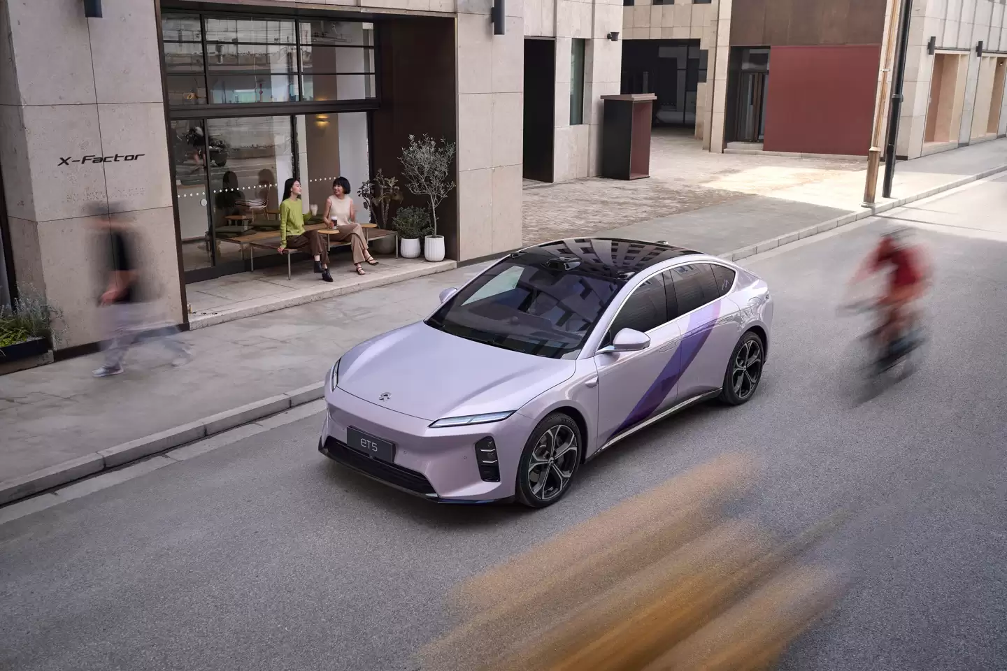 蔚来 ET5/ET5T“远空紫”限定版开启预订:整车价 31.3 万元起,限量 555 台