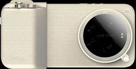 消息称小米 17 Ultra 徕卡特别版手机启用双品牌,海外市场名为 Leitzphone